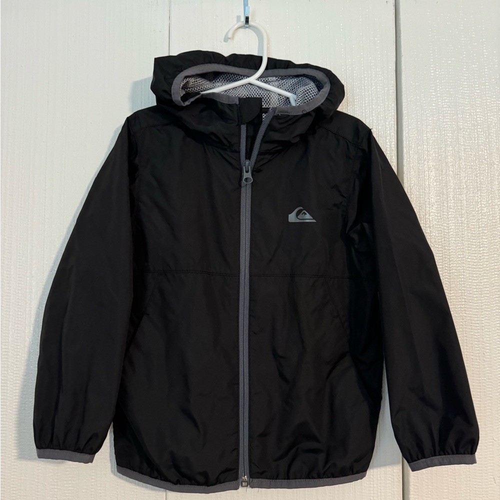 Little boys size 5 Quiksilver windbreaker black lightweight
